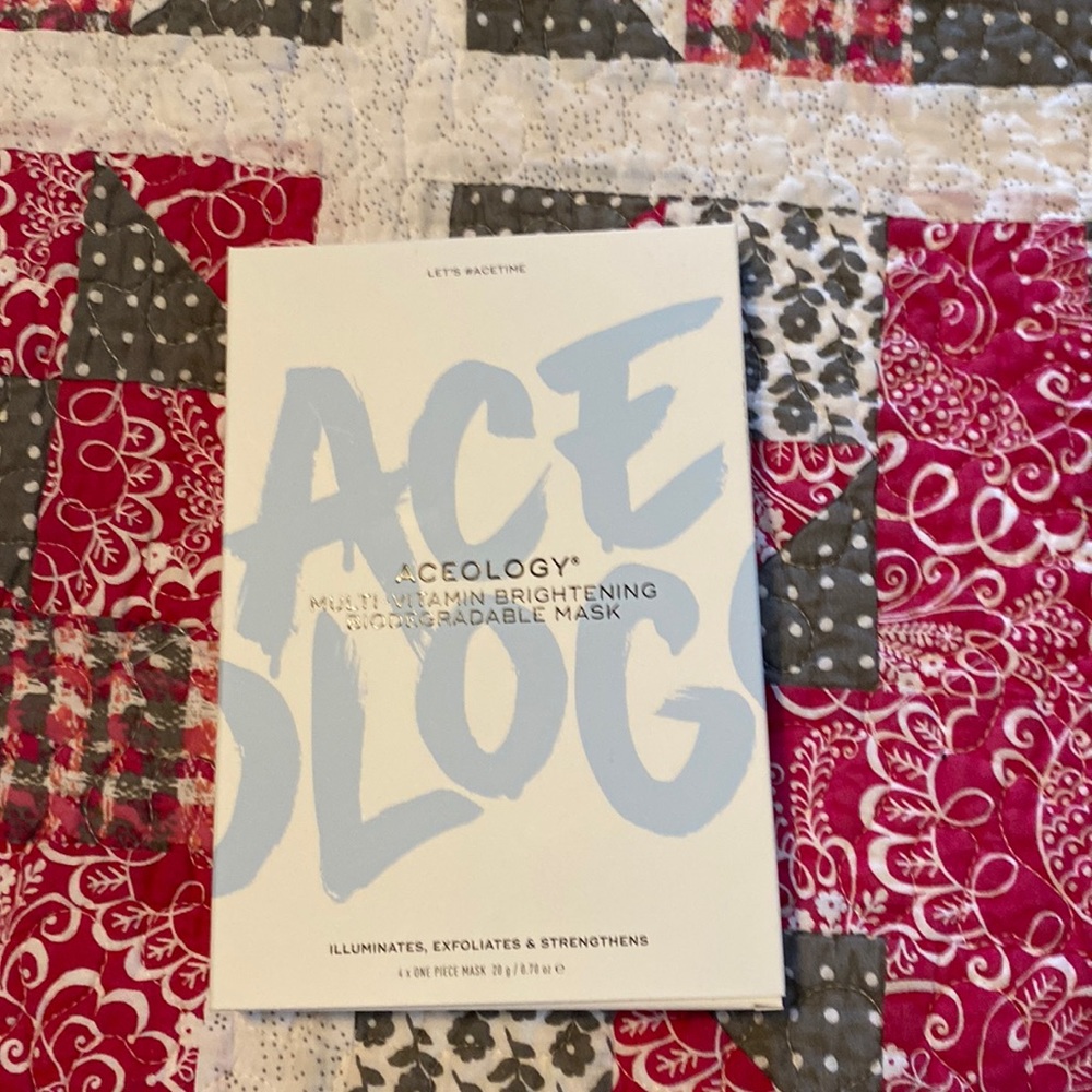 ACEOLOGY MULTI- VITAMIN BRIGHTENING BIODEGRADBLE MASK